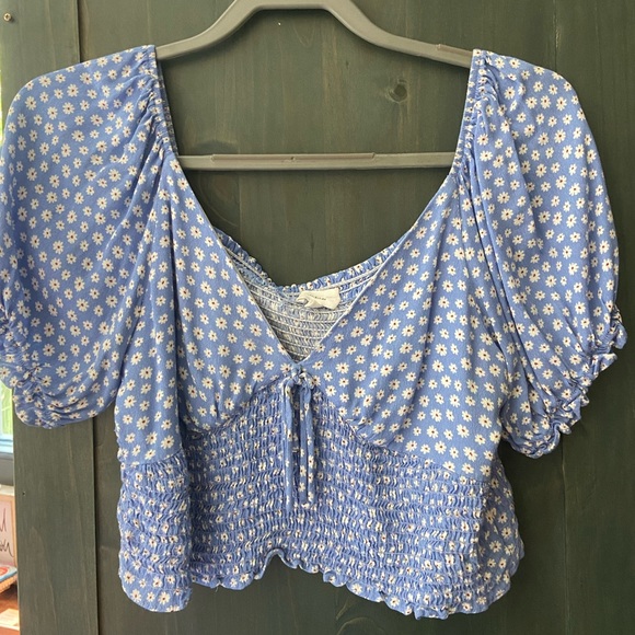 Floral Crop Top - Picture 1 of 4